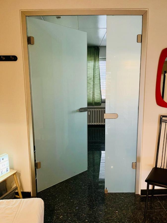 Nasa Wohnung Uerdingen クレーフェルト エクステリア 写真
